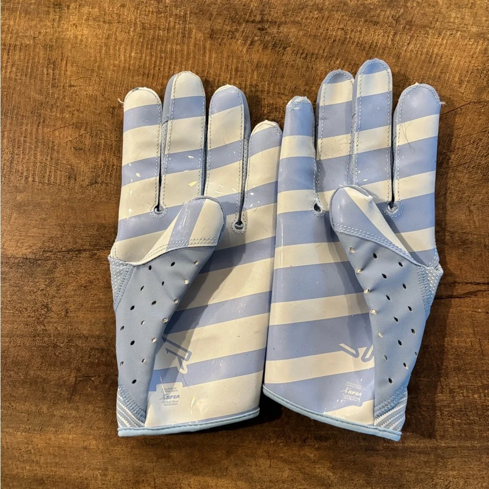 Nike Lavender Purple and Cream with sparkles Football Gloves